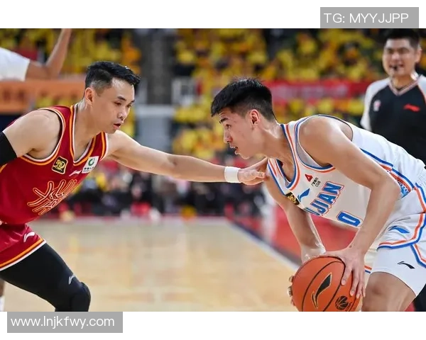 CBA精彩对决福建队迎战山东队直播盛况全程回顾与分析 CBA精彩对决福建队迎战山东队直播盛况全程回顾与分析